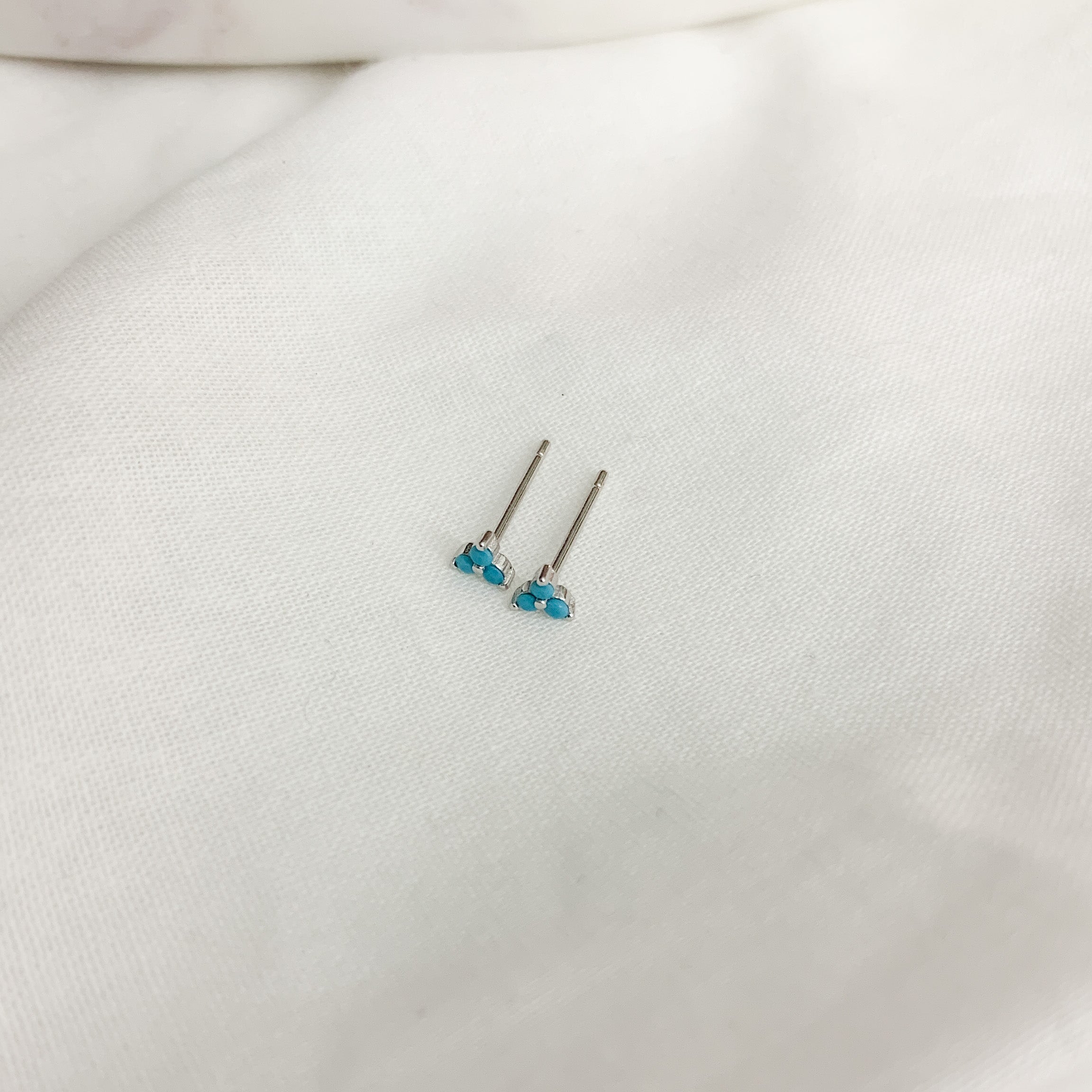 BLAKE-Ohrstecker – verschiedene Farben